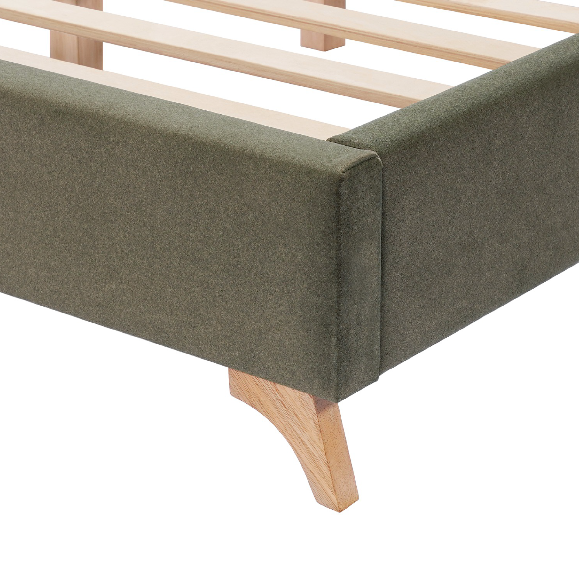 Esme Flange Edge Bed