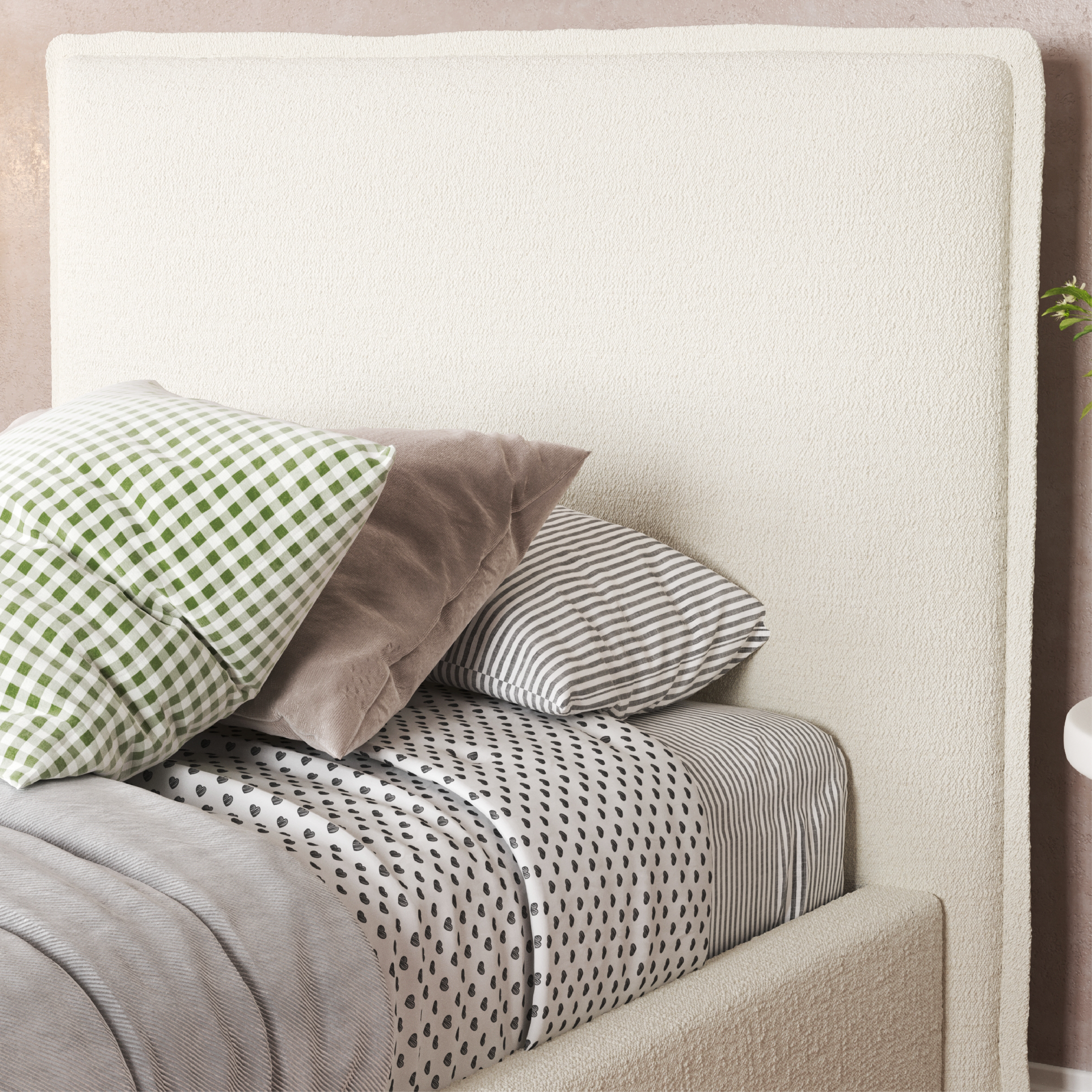 Esme Flange Edge Bed